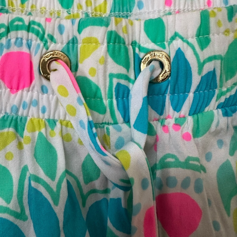 Lilly Pulitzer Katia Short - Picture 6 of 7